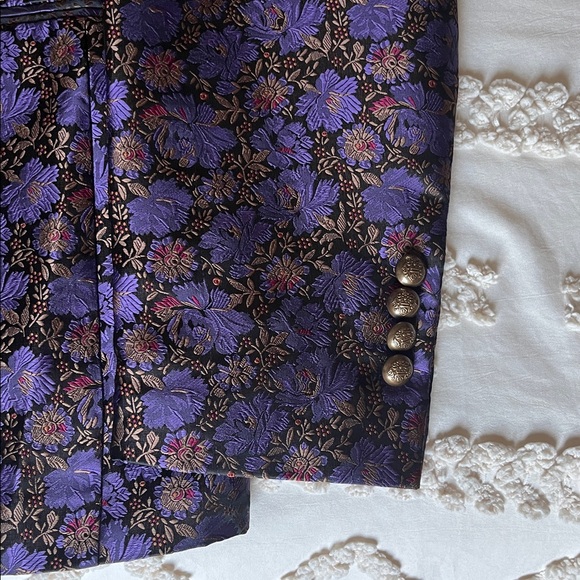 TALLIA Purple and Gold Brocade Tuxedo Blazer - Picture 8 of 11